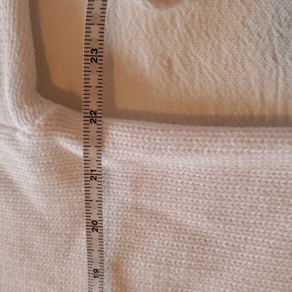 North style Long Sleeve Chenille White Sweater Sz. 2X with Red Heart NWOT - Picture 8 of 8